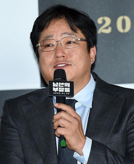 打爆任时完眼白的郭度沅,曾为了生存去搬砖,如今说起心酸过去哈哈大笑