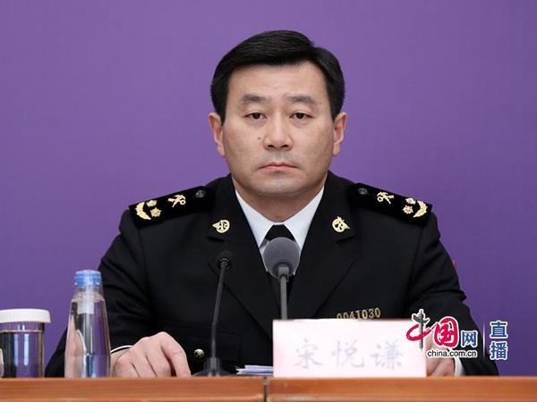 海关总署在全国范围内紧急调配专业人员支援海关一线