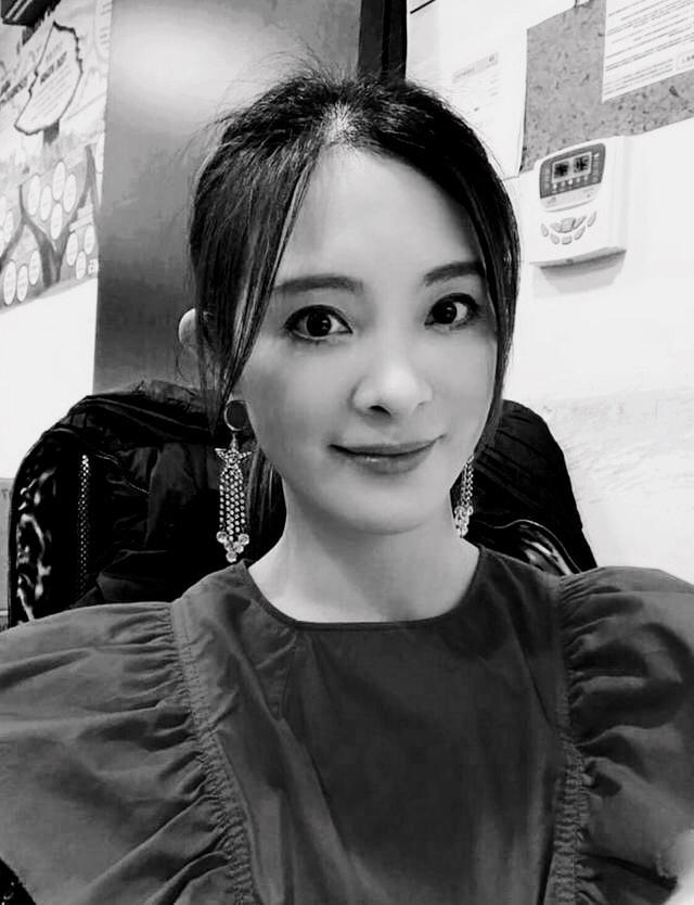 没撑到换心,国标舞后刘真去世,生前愿望惹人落泪,小s泣不成声
