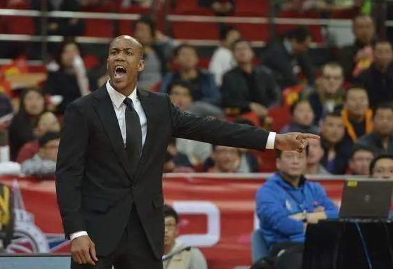 被"汉化"的nba球星!穿唐装的科比 打麻将的奥尼尔