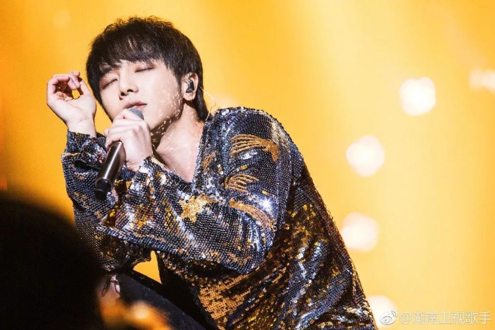 2020华晨宇上海演唱会,"火星"演唱会火力全开!