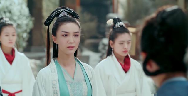 女星刘露大闹车站后被ai换脸偶像剧秒变惊悚剧