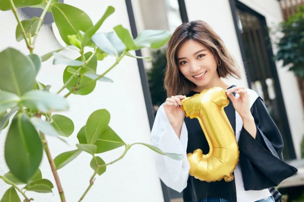 【星闻】阎奕格30岁生日与粉丝一起过 生日愿望盼疫情尽快缓和大家都