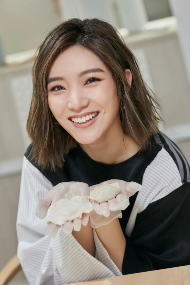 【星闻】阎奕格30岁生日与粉丝一起过 生日愿望盼疫情尽快缓和大家都