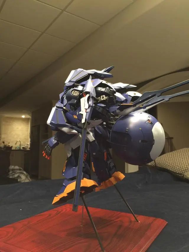 模玩控蚊子高达tr6全装甲女皇形态