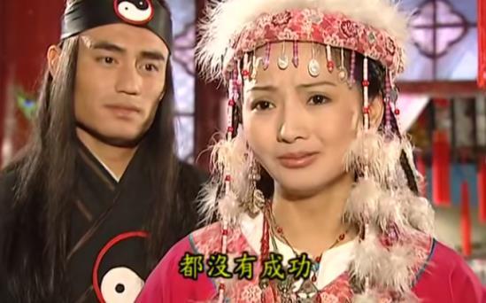 还珠格格香妃没有对皇上动过心吗其实和蒙丹一对比就知道了