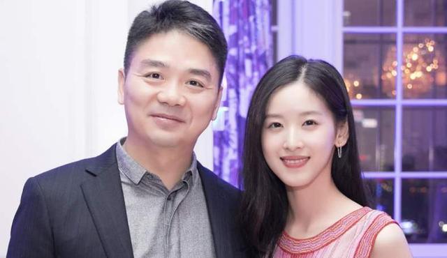 五六十岁的男人 喜欢多少岁的女人 心理学家给出了明确答案 腾讯新闻