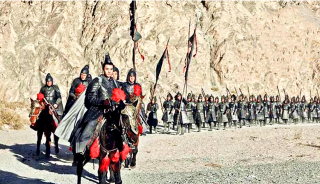 古时行军打仗将军在前面骑马士兵在后面狂奔不累吗