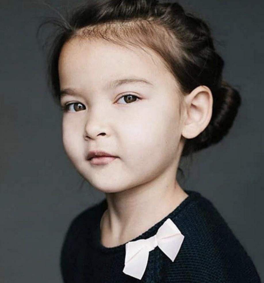 四川夫妻都是中国人,生下孩子却是混血?亲子鉴定后父亲不淡定了