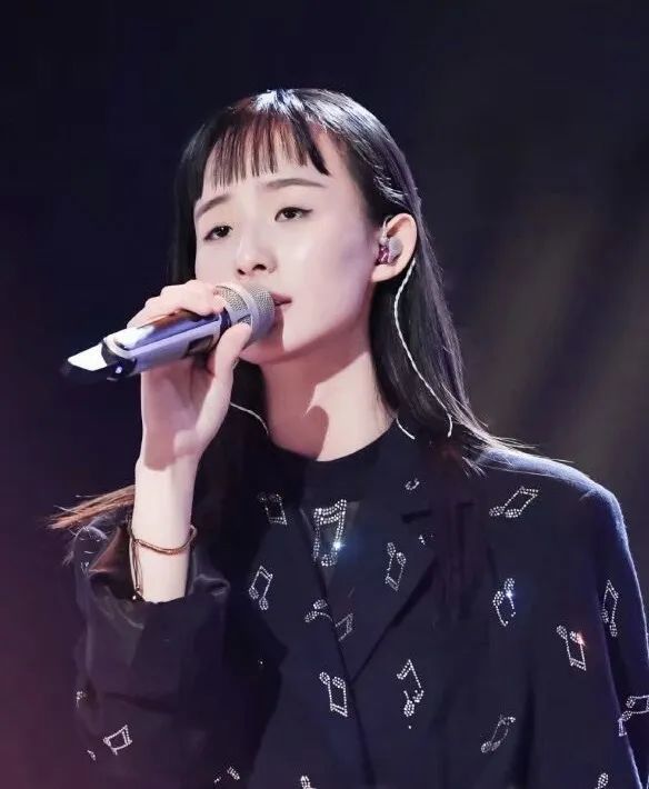 新声代》崭露头角12岁的她1张钰琪今天就来和大家分享这个宝藏女孩