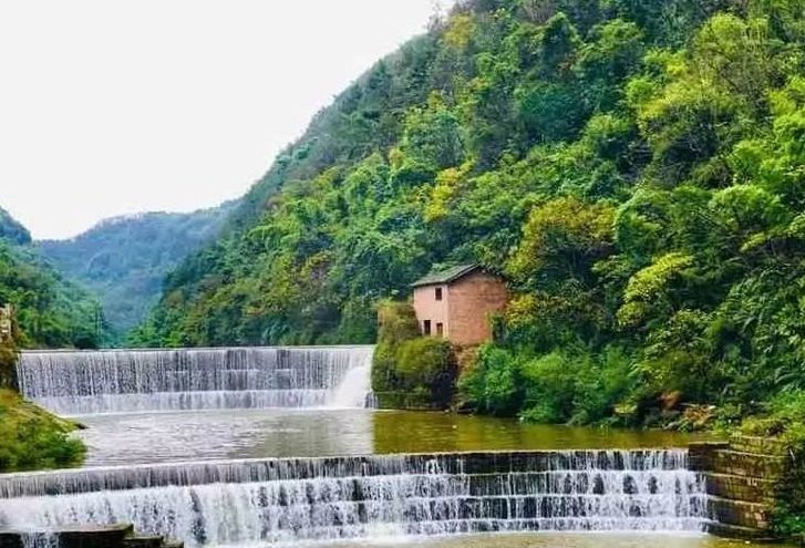 国家AAAA级风景区  宜宾七洞沟景区  3月25日，盛大