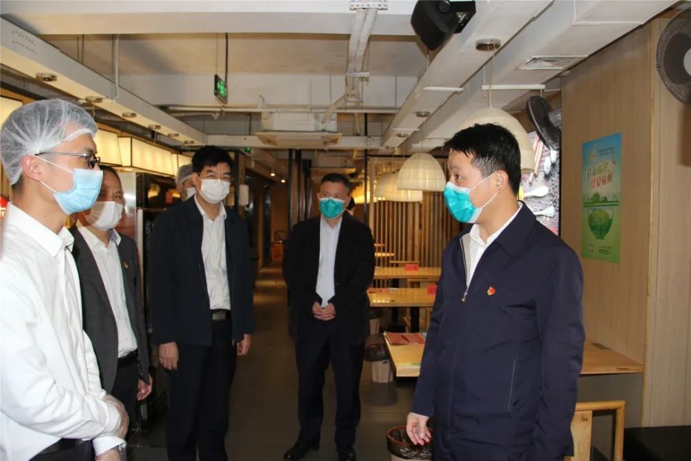 昨天,闽清县领导带头"下馆子"了!