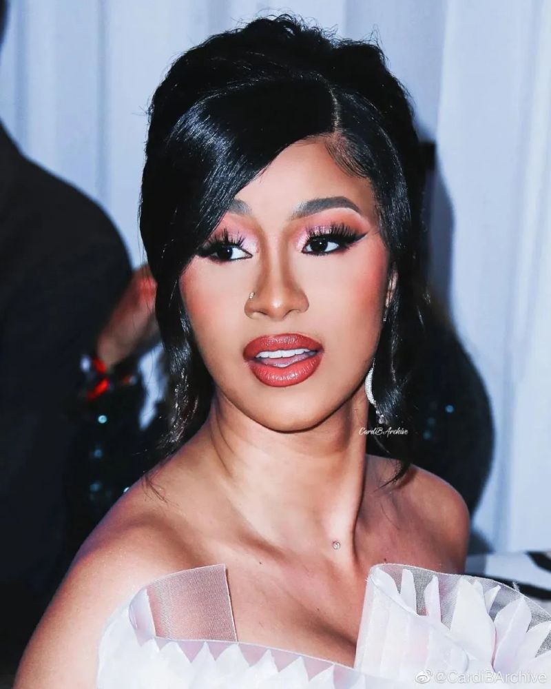 卡迪碧目测将成为国人最爱海外女艺人