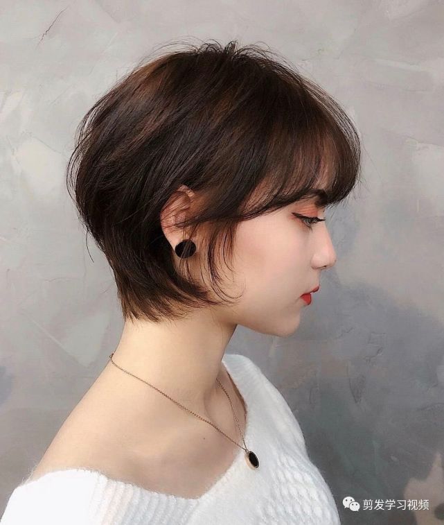 春天减龄短发35款