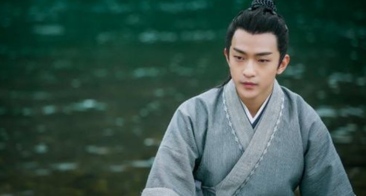 当然这还是要看剧情和演员演技的,编剧是裴雨飞和常江,这两位对于这样