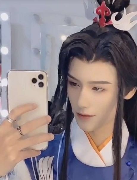 18岁小哥哥cos后羿如梦令漫迷感叹让你模仿没让你超越啊