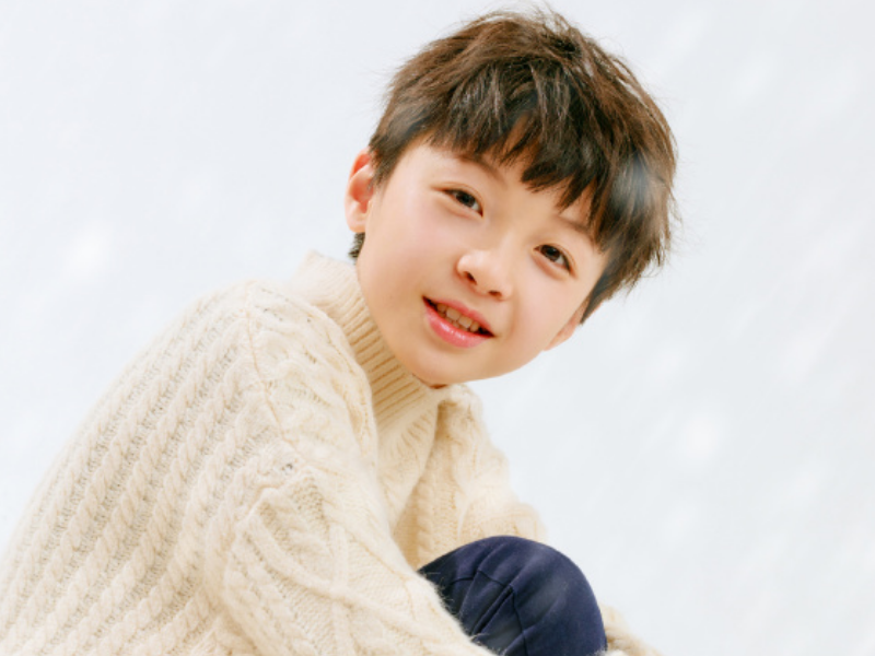 石悦安鑫才是整容式长大曾是最萌正太如今帅成翻版王俊凯