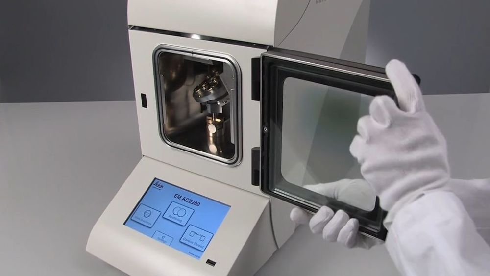 正是这种高端的电镜技术,让病毒无所遁形