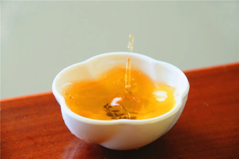 请你来制新茶品新茶