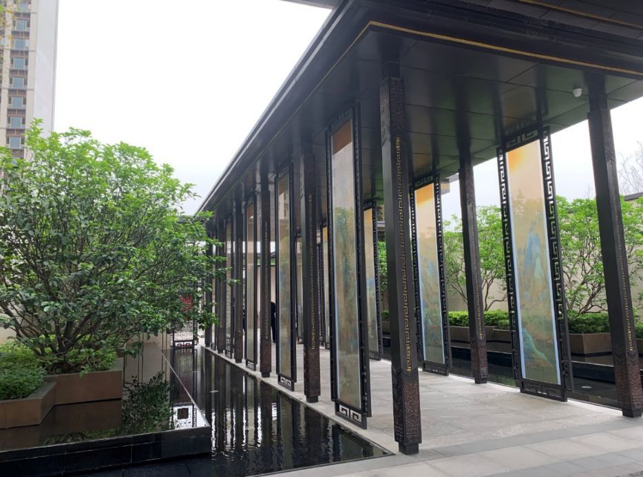 喂问你一个事儿250万买品秀星图还是招商臻园