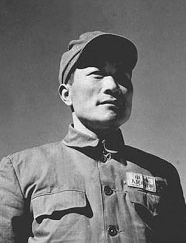 陈毅赞国华同志刘邓大军千里跃进大别山边区功不可没啊