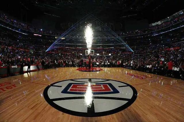 詹姆斯·多兰的利益一定会受损,他一气之下把英格尔伍德市告上了法庭