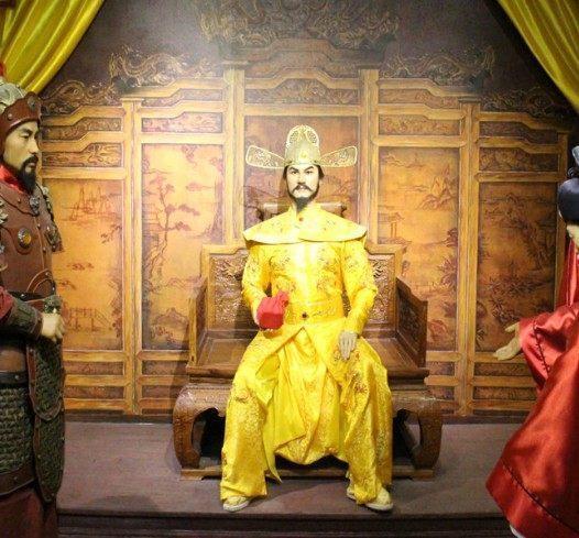 古人那些事儿:朱元璋巧施诈降计,龙湾大败陈友谅,扭转战略态势