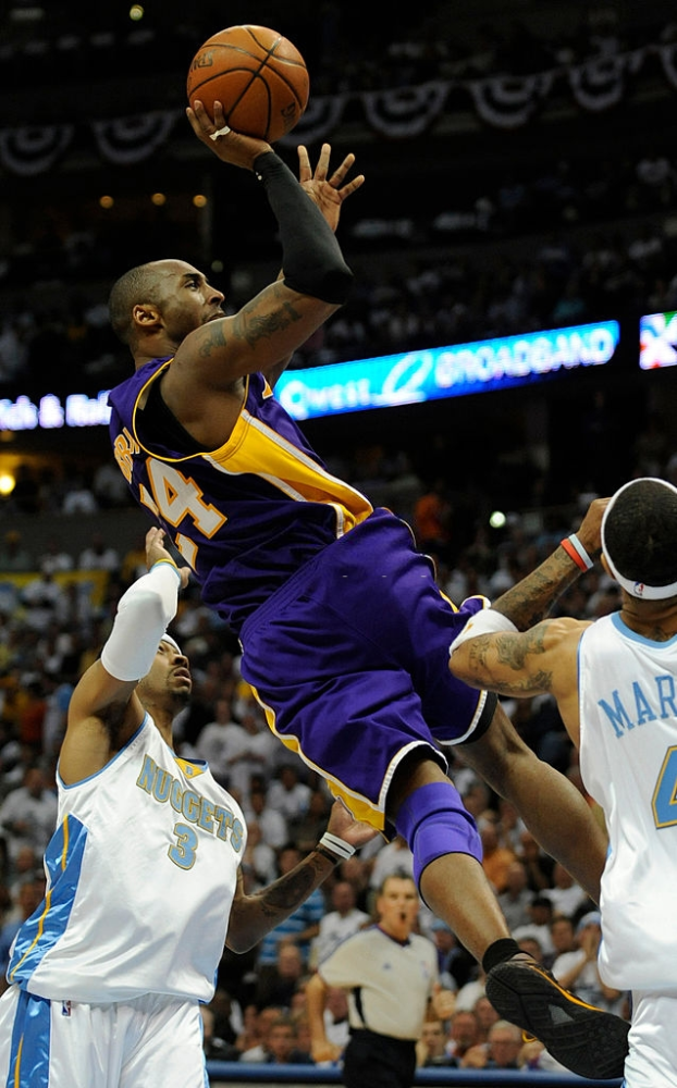 乔丹的后仰跳投,吉诺比利的欧洲步,贾巴尔的天勾,大梦的梦幻脚步,科比