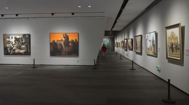 看画展走起 大芬美术馆将于3月27日起恢复开放 腾讯新闻