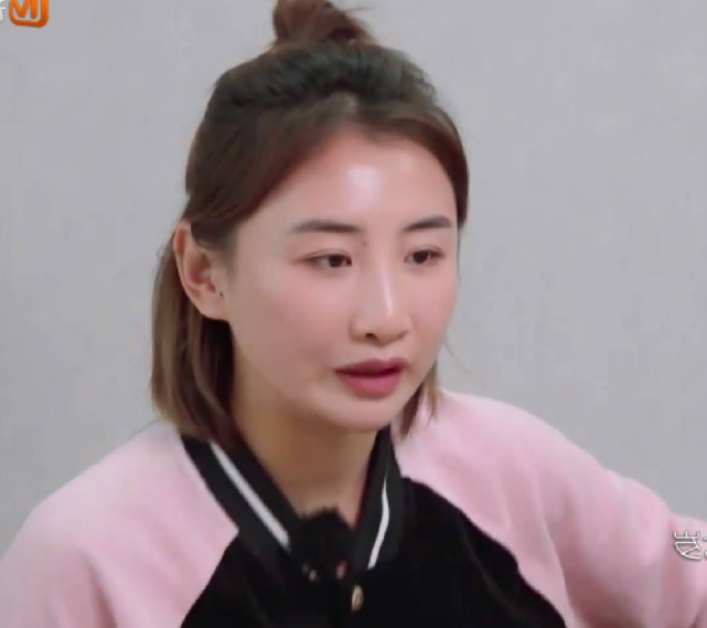 何雯娜分享产后日常近照 吐槽天天睡衣 知道原因后很是心疼 腾讯网