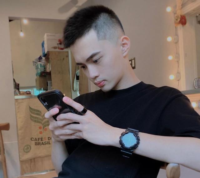 适合"学生党"的帅气发型,男生开学这样剪头发,尽显校草气质