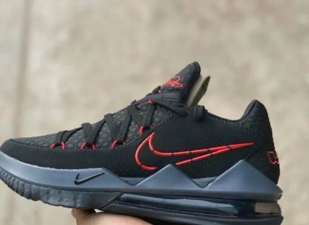 詹姆斯17全明星开箱测评詹姆斯17代低帮实战怎么样