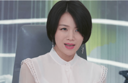 凭着一己之力就毁掉整部剧带资进组强行加戏连人带剧全毁了