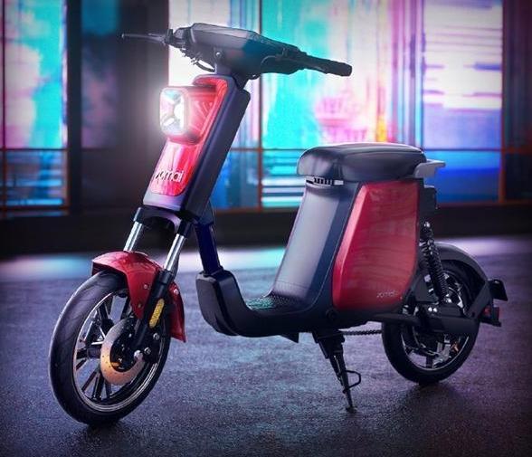 小米推出全新智能电动车70迈a1,最大续航70km,售价2999元起!