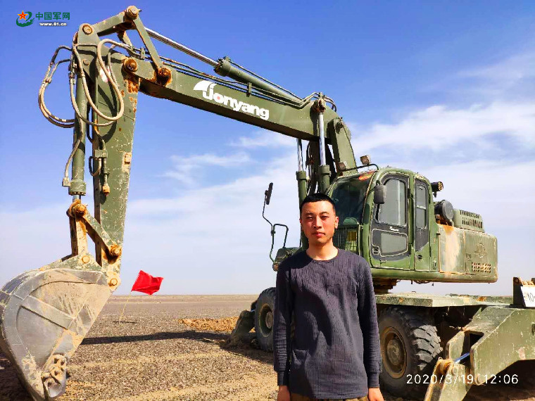 "95后"大漠拓荒人,你们是好样的!