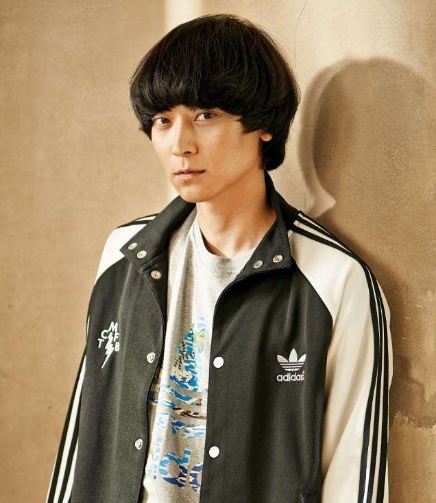 《釜山行2》曝出高清剧照,姜栋元造型吸睛,网友期待度极高