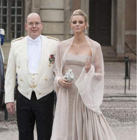 从"美人鱼"到摩纳哥王妃,42岁夏琳不愧是短发女神,气质太惊艳