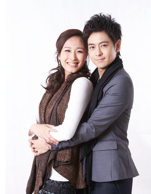 放弃"花心"林心如,等不到叶蕴仪,林志颖迎娶痴情"小林志玲"_腾讯新闻