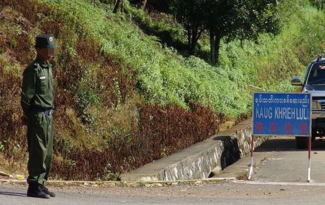 再加上不斷有緬甸勞工返鄉,3月25日,撣邦第二特區佤邦關停了邊境口岸