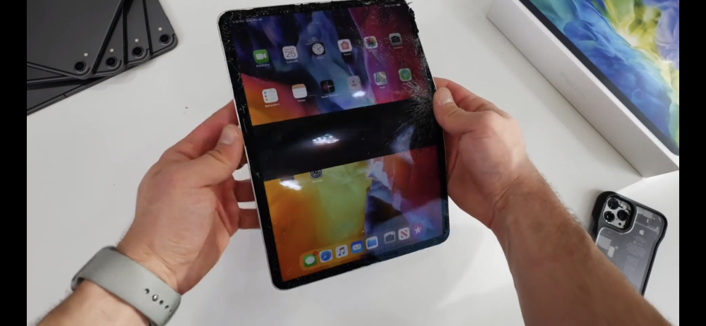 2020ipadpro又現彎曲門像黃油一樣軟