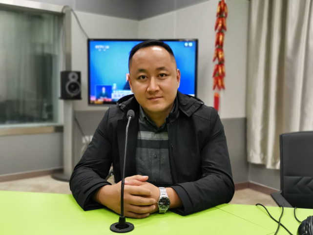 黝黑的外表下,却是解腻的内涵|松鸣岩|那山那水我代言|啤特果|和政县