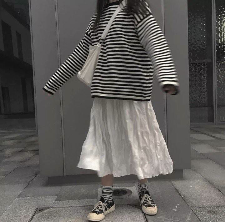 不露脸女生头像:也许一生只够爱一个人,后来遇到的都只是像你!