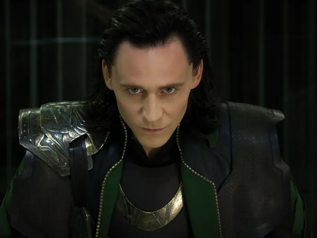 《复联1》已经透露了《黑寡妇》剧情,终于看懂洛基这段话含义了!