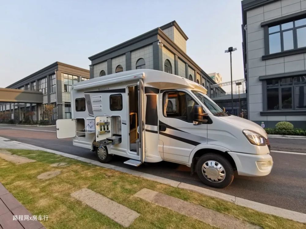 房車行現車:二三十萬的高性價比車型,是你們想要的衛航房車,質高價美