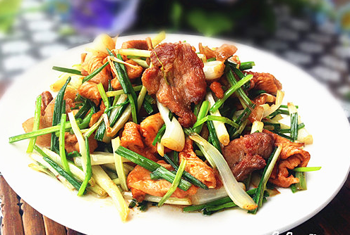 抓住春天的尾巴,这道菜要多吃,排毒养颜真不赖,错过就可惜了!