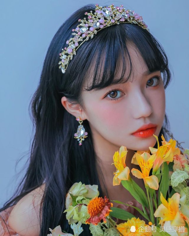 甜美系少女妆发可爱俏皮惹人怜爱