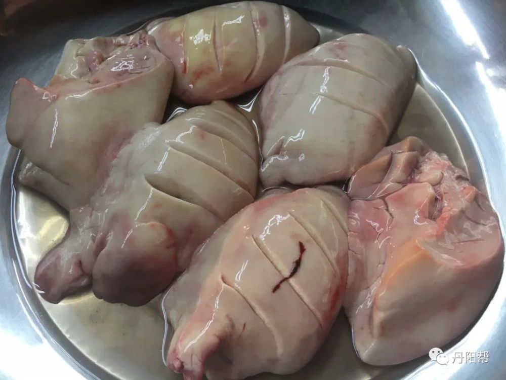 又到了吃河豚的时节 丹阳这位大师烹制的河豚还是非遗呢