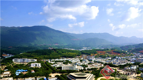 云南镇康美丽县城入画来