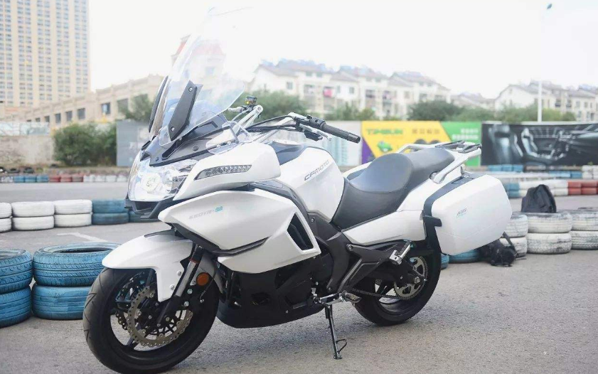 摩友问:春风650gt和650mt的区别是什么?来具体分析一下吧