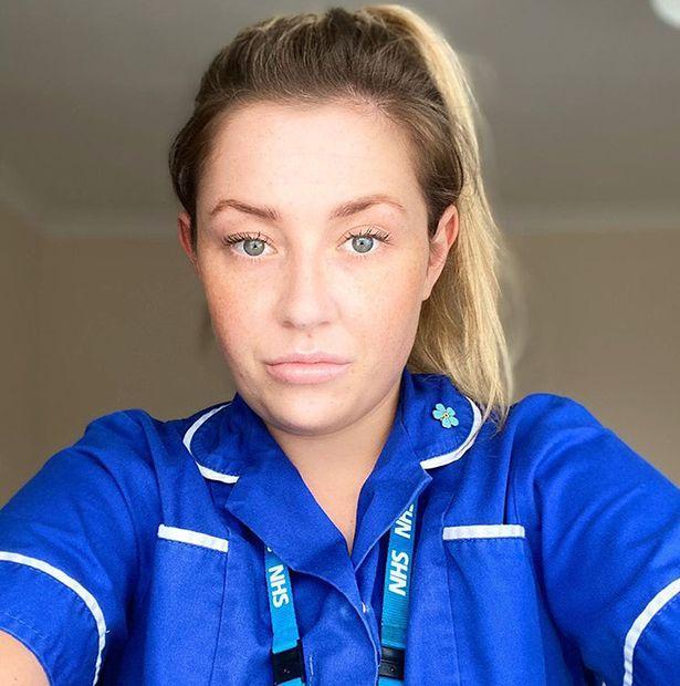 英国护士值班第一天深感绝望:我们连轴转还忙不过来,很多人已经茫然了